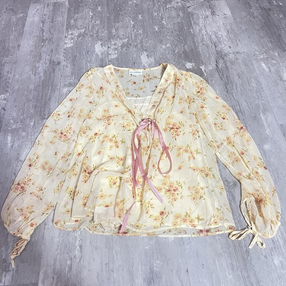 Motherhood M Yellow Cami Lined Maternity Blouse Back Tie Sheer Lacy  Bag7 - Picture 1 of 5